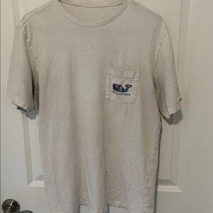 Medium Vineyard Vines Cream Pocket Tee with Logo